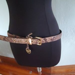 Micheal Kors genuine leather belt